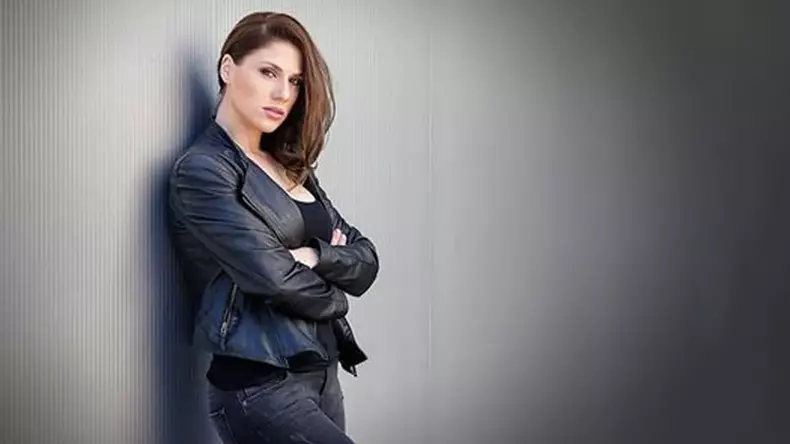 tily_niculae_22722200