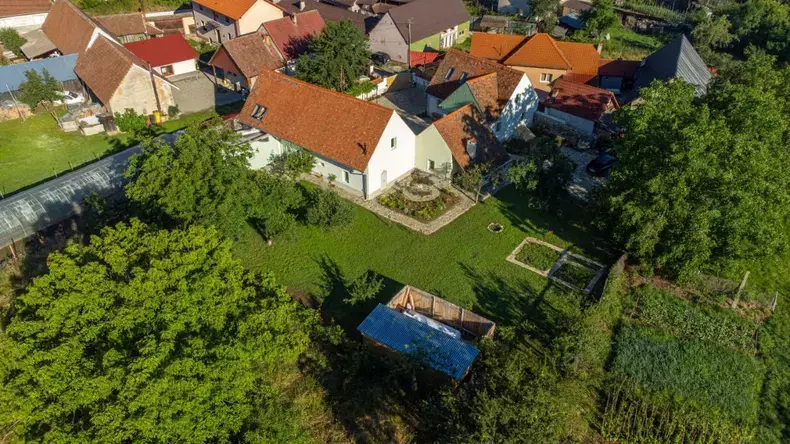 tudor-chirila-casa-porumbacu-19