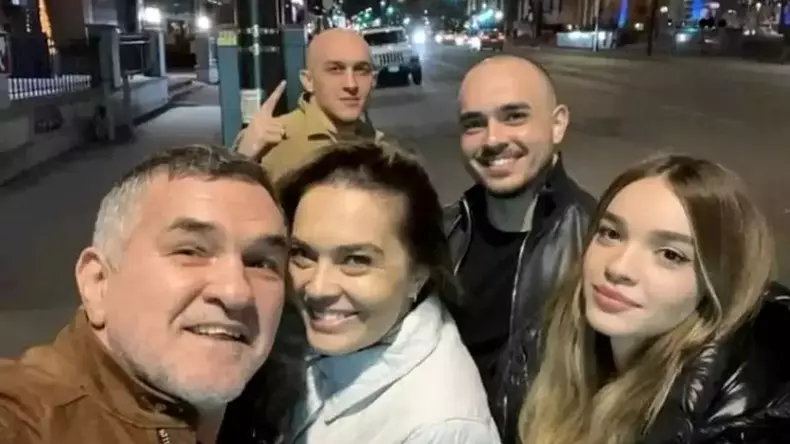 leonard-doroftei-si-familia-sa
