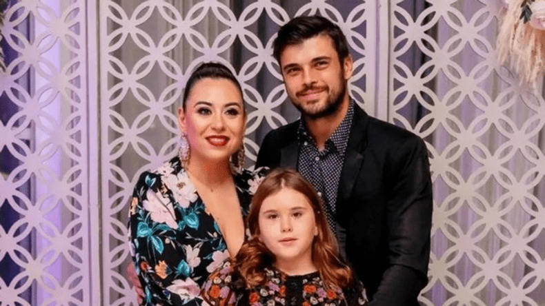 oana roman marius elisei fiica