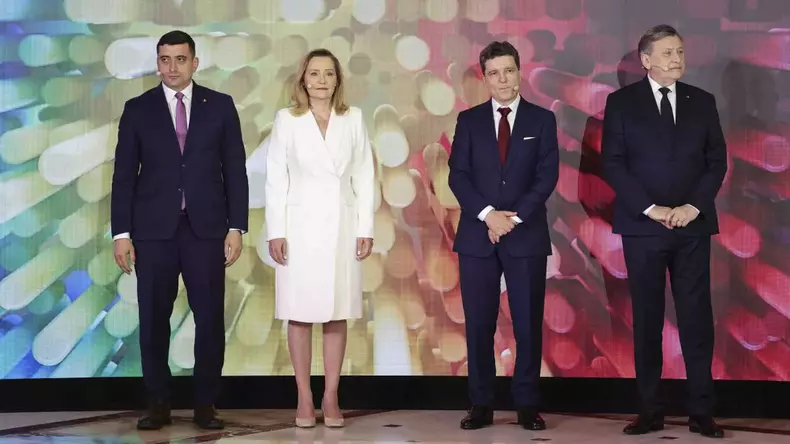 whatsapp-image-2025-04-28-at-20-52-21