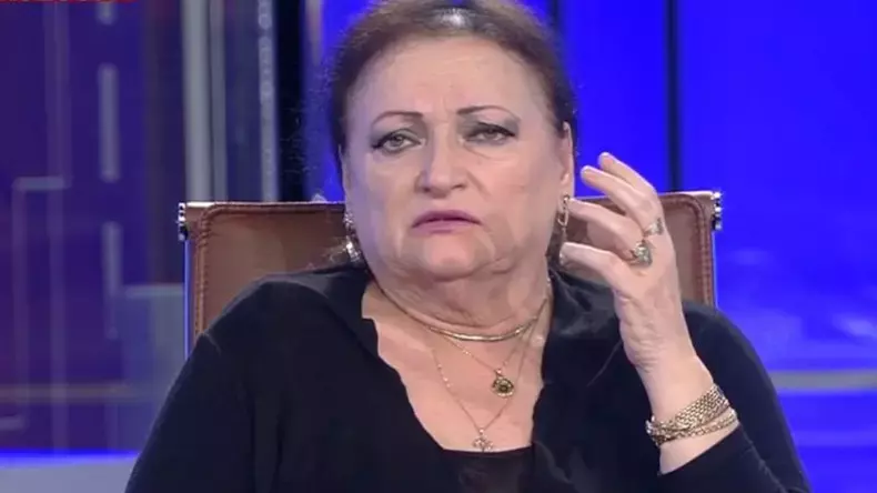 monica1-1651512661
