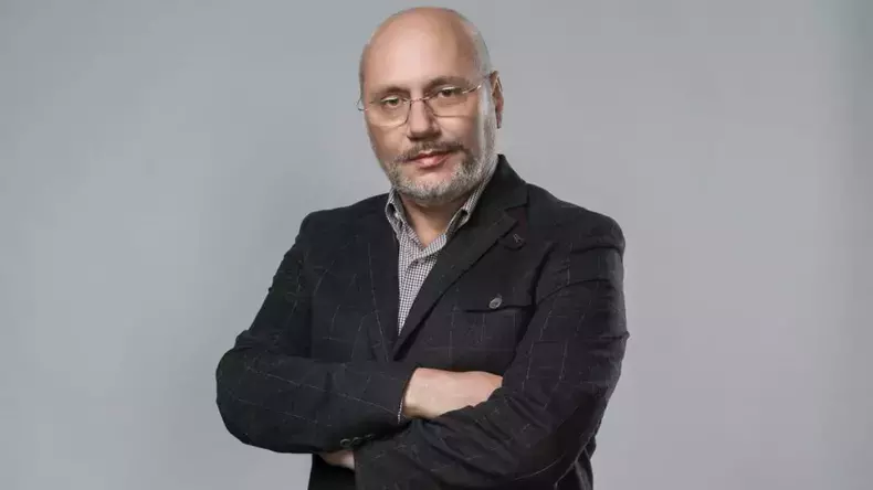 colegiul-psihologilor-il-acuza-pe-cristian-andrei-ca-a-practicat-ilegal-psihoterapia-si-ca-face-declaratii-denigratoare-si-false-1022829-1
