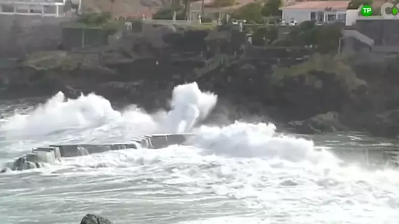 https___www.csid.ro_wp-content_uploads_2025_12_romani-morti-in-tenerifee