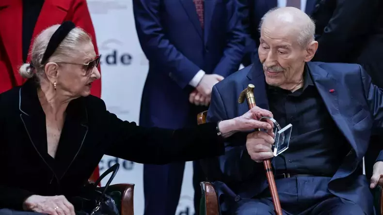 victor-rebengiuc-ateneul-roman-21-e1764851467331