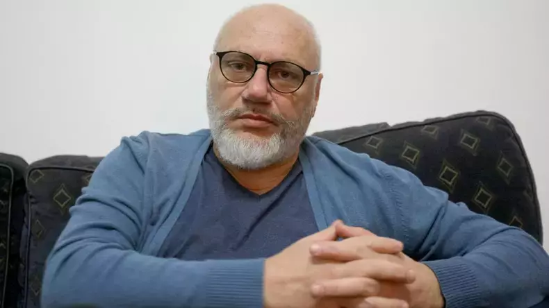 sunt-perchezitii-la-doctorul-cristian-andrei-acuzat-ca-a-agresat-sexual-foste-cliente-1041463-1