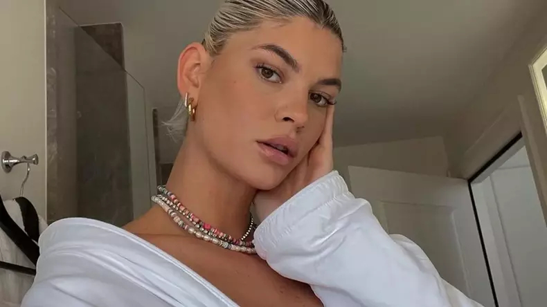 laura-giurcanu-4