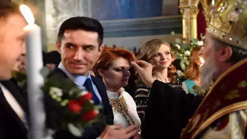 lia-olguta-vasilescu-si-claudiu-manda-8