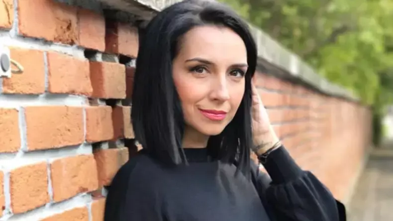 Emma Zeicescu5