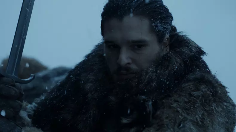 Jon-Snow-Beyond-the-Wall-sword
