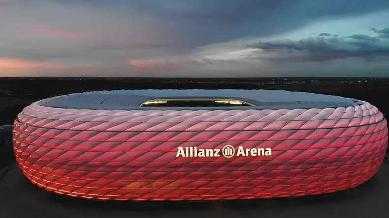 Munchen_Megastadion_Turul Europei