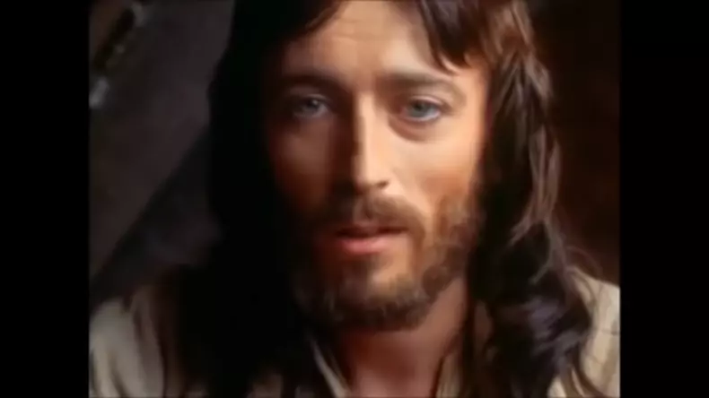 robert-powell-iisus2