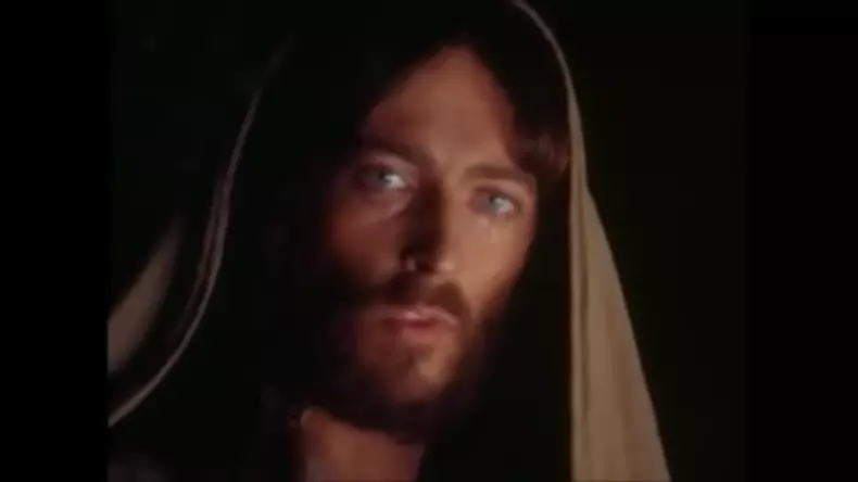 robert-powell-iisus3