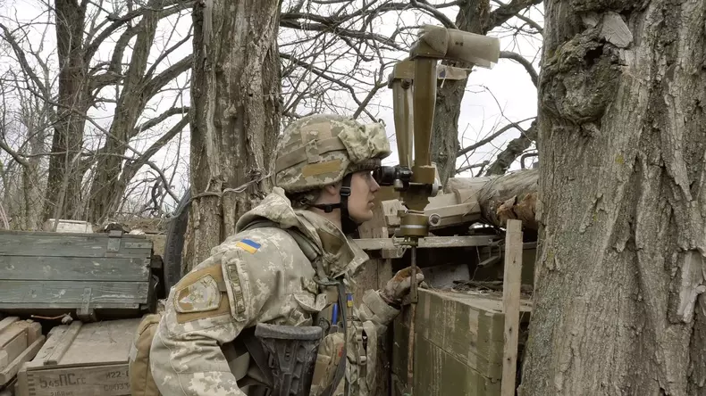 History-modifica-programul-si-difuzeaza-doua-documentare-despre-razboiul-din-Ucraina-17-1