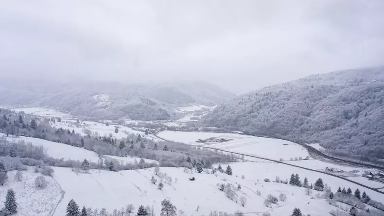 ROventura, 21 ianuarie 2023. Piatra Craiului, destinație de poveste