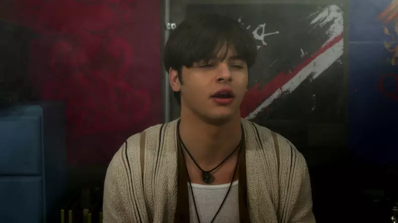 that_90s_show_s1_e2_00_01_04_14r