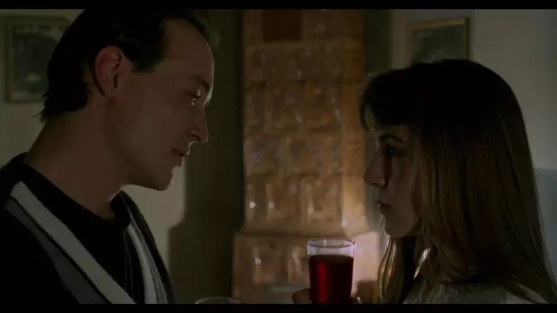 e-pericoloso-sporgersi-still-4