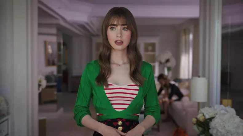 „Emily in Paris”, sezonul 4, afectat de greva scenariștilor. Ce se întâmplă cu serialul cu Lily Collins