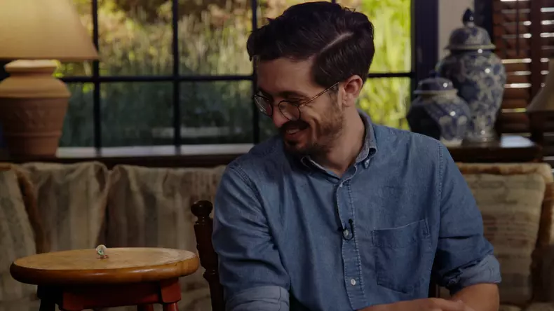 marcel-the-shell-with-shoes-on-tot-ce-trebuie-sa-stiti-despre-filmul-care-vine-la-skyshowtime-4