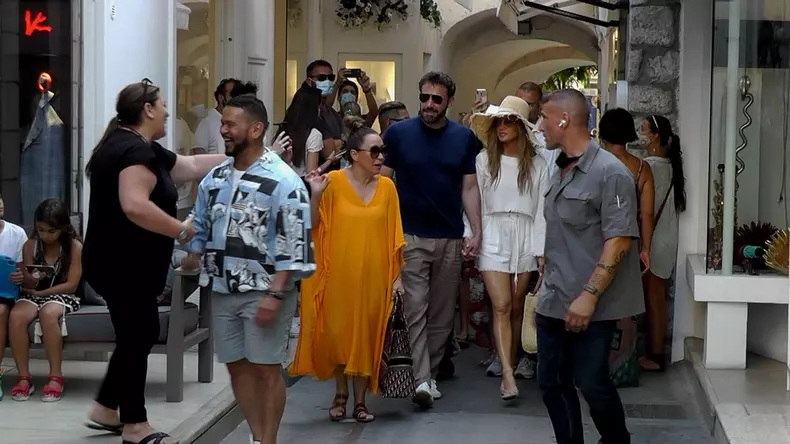 Joint holidays of Jennifer Lopez and Ben Affleck on Capri