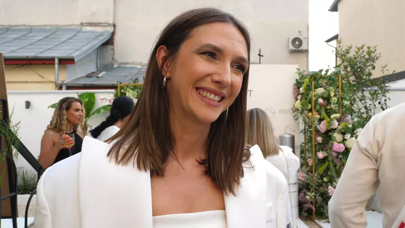 Adela Popescu interviu Unica.ro