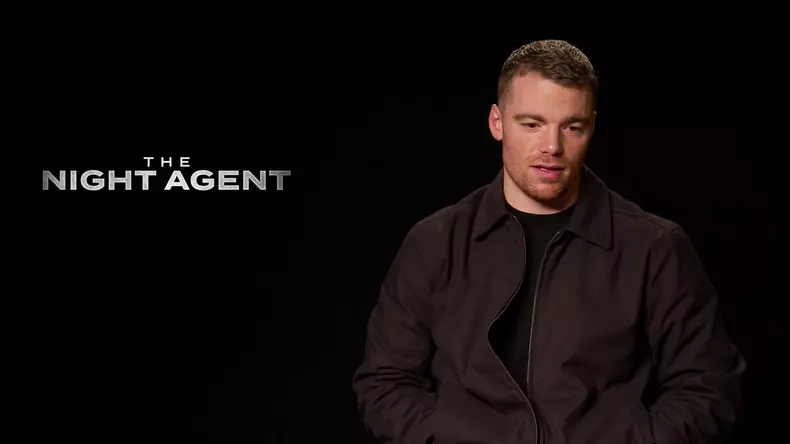 Gabriel Basso din „The Night Agent”, interviu exclusiv Unica (3)