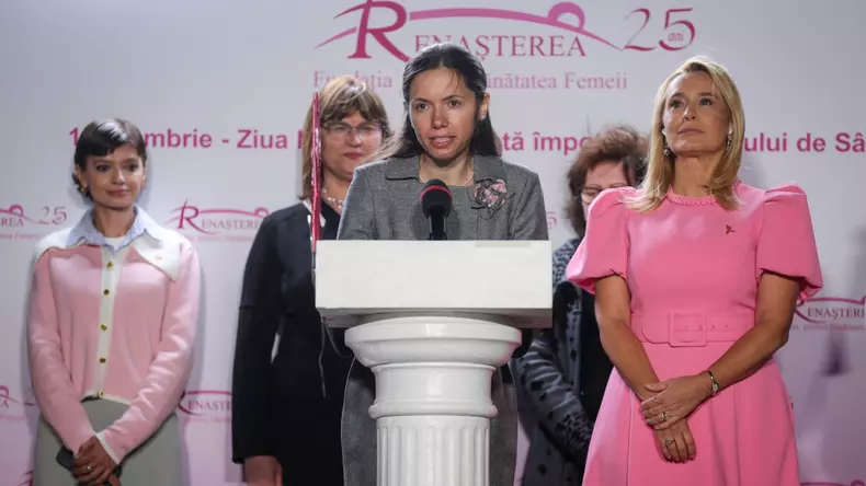 Mirabela Grădinaru a susținut primul discurs în calitate de Prima Doamnă, de Ziua Luptei împotriva Cancerului de Sân (2)