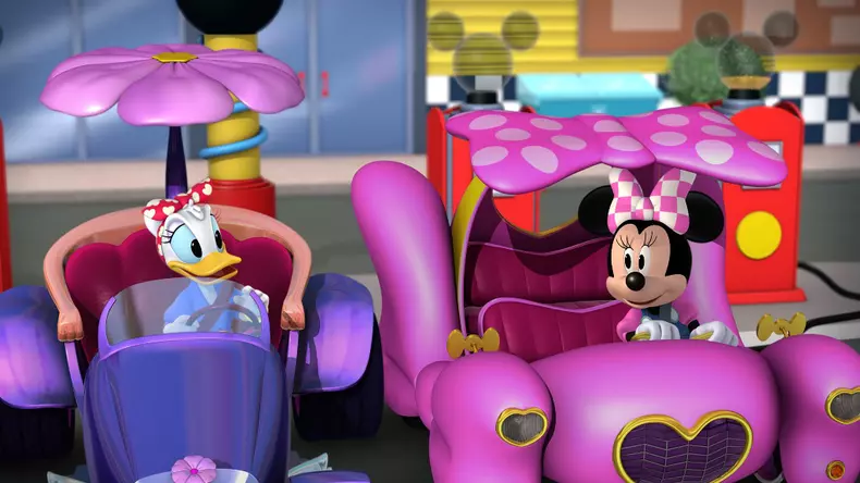 Un nou serial vine luna aceasta la Disney Junior „Mickey și piloții de curse”