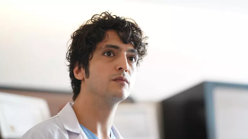 Taner Olmez rol Ali Vefa - Doctorul minune - Kanal D