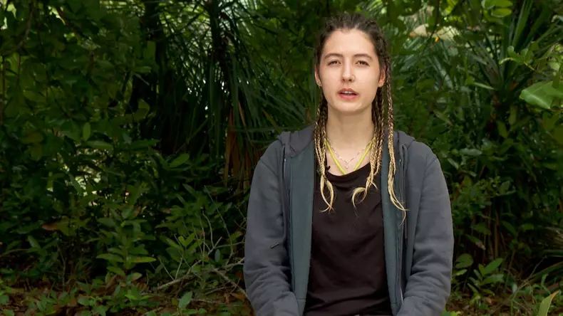 Bianca Pescar, de la Insula de 1 milion” (9)