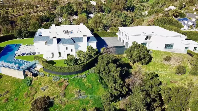 Jennifer Lopez and Ben Affleck home in Beverly Hills