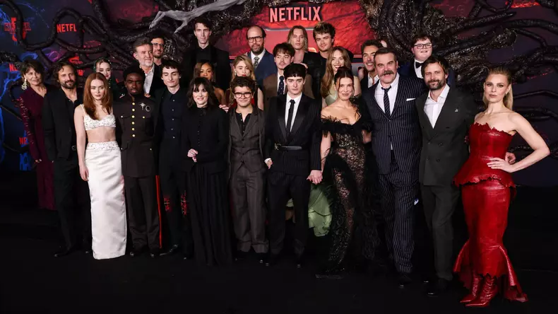 (FILE) Stranger Things 5 will release this fall: four episodes on Nov. 26, three episodes on Christmas, and the finale episode on New Year’s Eve. HOLLYWOOD, LOS ANGELES, CALIFORNIA, USA - NOVEMBER 06: Linda Hamilton, Matt Duffer, Sadie Sink, Nell Fisher,