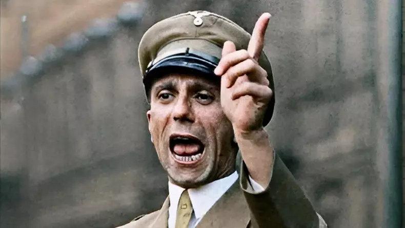 Secret_Sex_Lives_Of_Tyrants_S01_E03_Josef_Goebbels