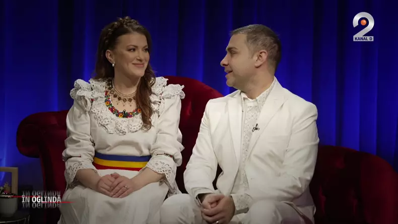 Lavinia Goste si Marius Zorila_In Oglinda (2)