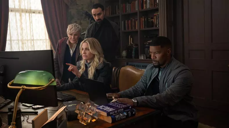 CAMERON DIAZ, GLENN CLOSE, JAMIE DEMETRIOU and JAMIE FOXX in BACK IN ACTION, 2025, directed by SETH GORDON. Copyright Exhibit A / Good One Productions.