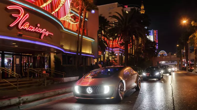 mercedes-benz-f-015-luxury-in-motion-concept-20