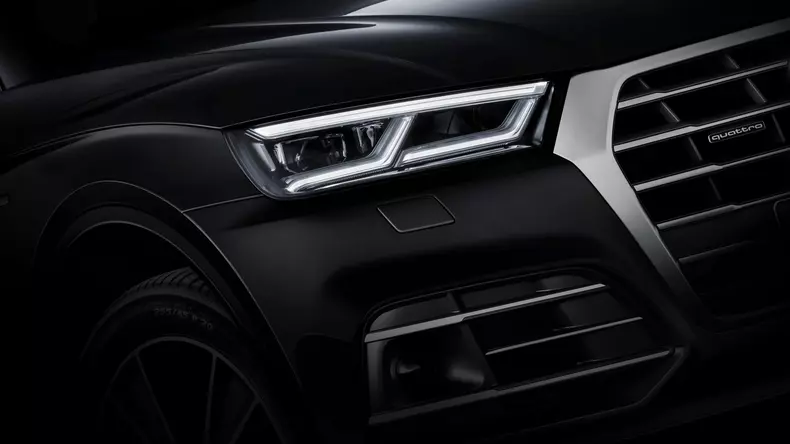 2017-audi-q5-teaser-photo-2