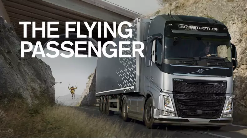 Volvo-Trucks-The-Flying-Passenger-Live-Test