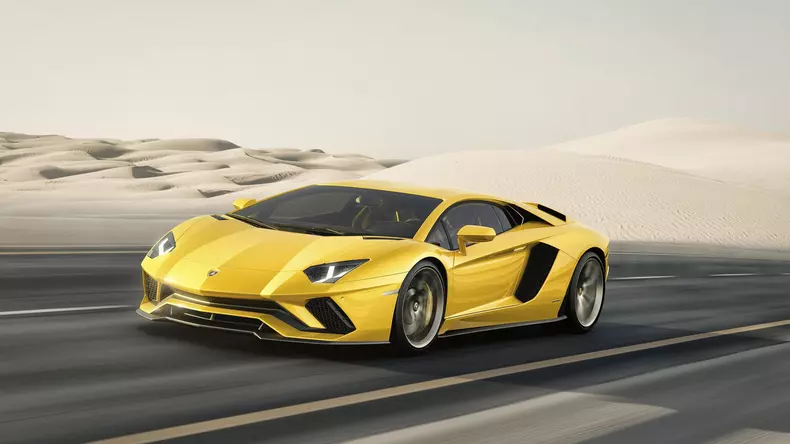 2017-lamborghini-aventador-s-facelift2