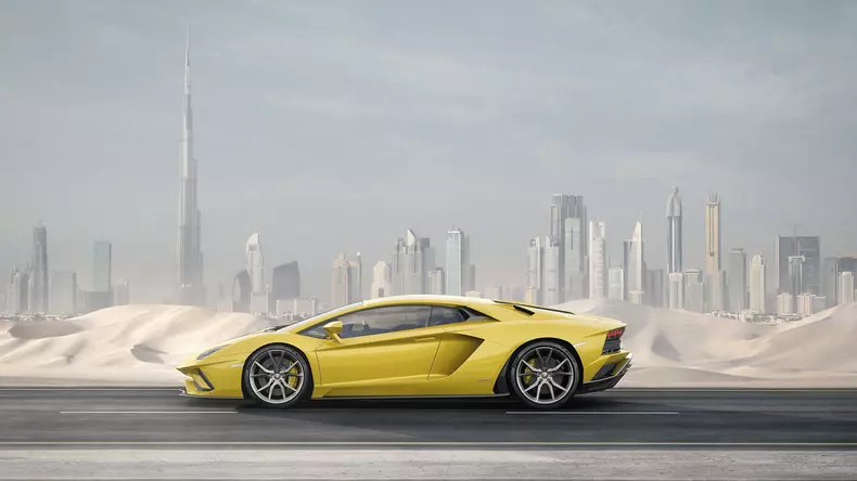 2017-lamborghini-aventador-s-facelift4