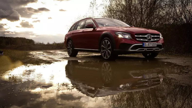 2017-mercedes-e-class-all-terrain