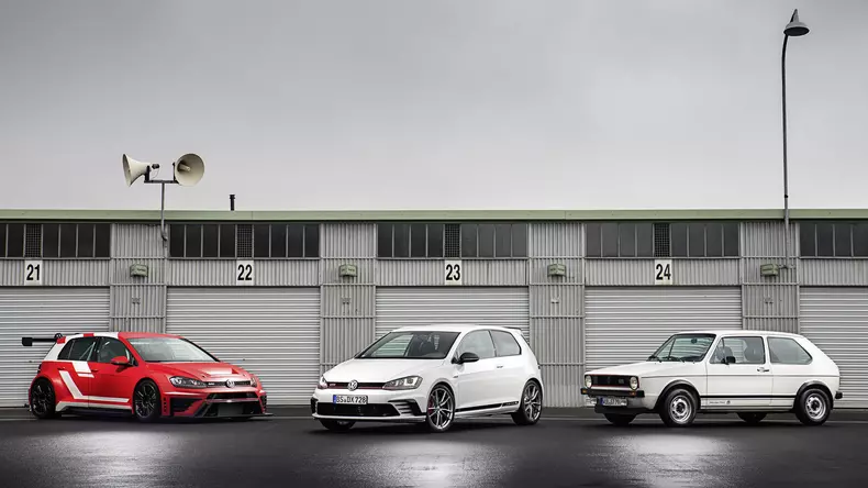 volkswagen-golf-gti-clubsport-s-28