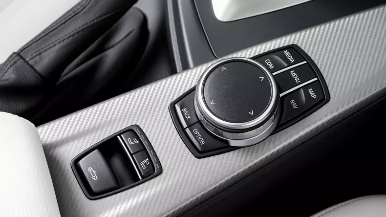 2017-bmw-seria-4-facelift-117