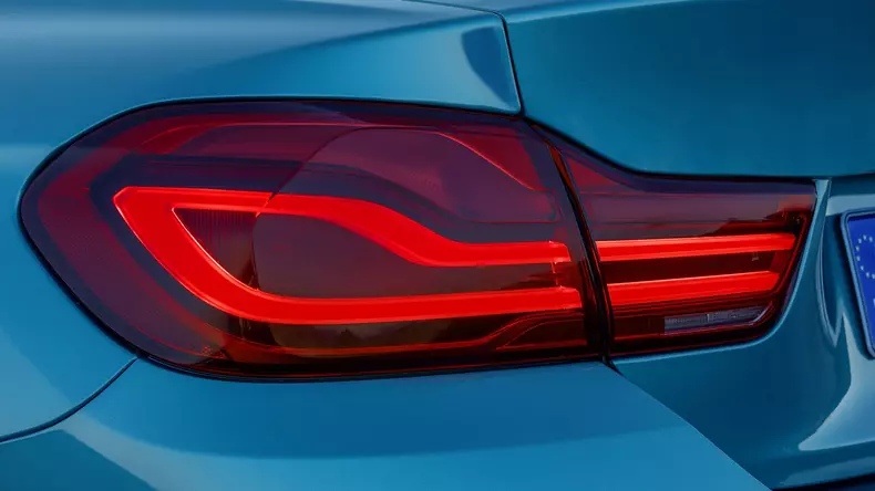 2017-bmw-seria-4-facelift-53