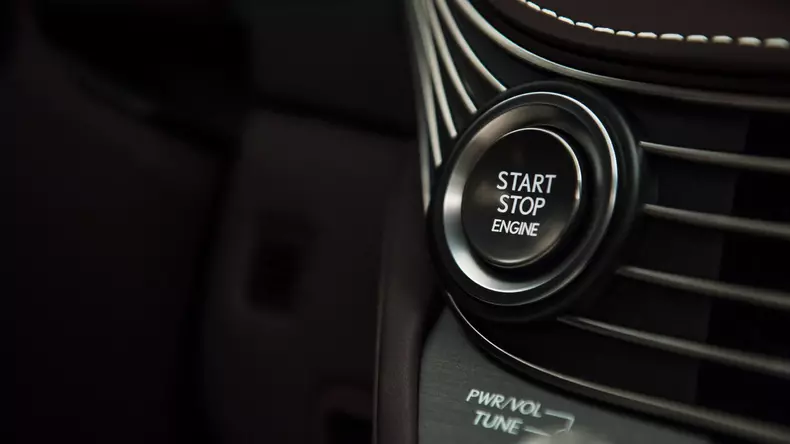 2017-lexus-ls-detroit-23