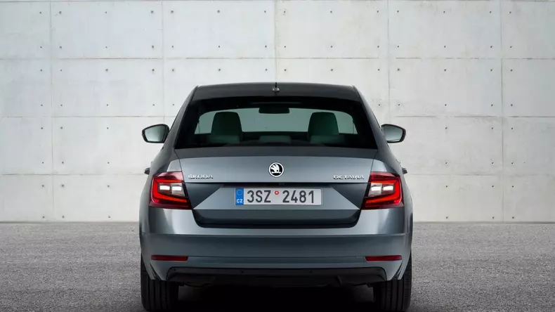 2017-skoda-octavia-facelift-15