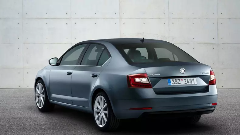 2017-skoda-octavia-facelift-16