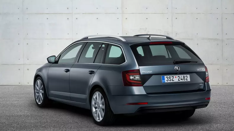 2017-skoda-octavia-facelift-27
