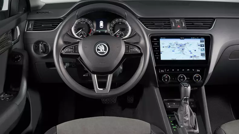 2017-skoda-octavia-facelift-79