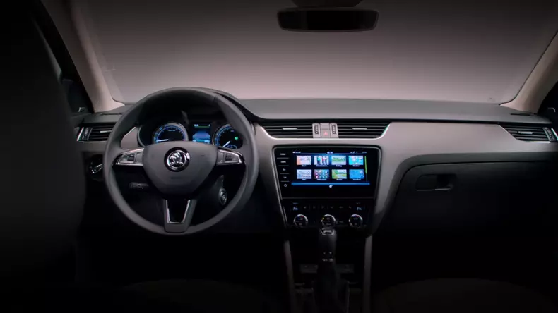 2017-skoda-octavia-facelift-83